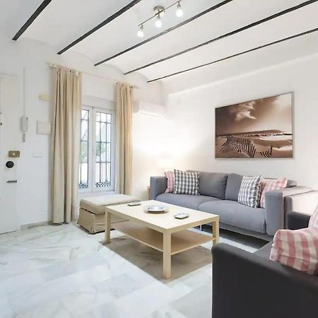 Apartamento Con Patio Malaga Exterior photo
